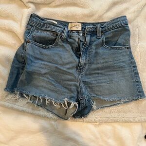 Universal Thread Blue Jean Shorts High-Waisted Frayed